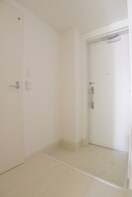 玄関 リブリ・花小金井