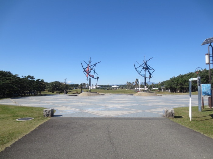 辻堂海浜公園(公園)まで912m current鵠沼海岸