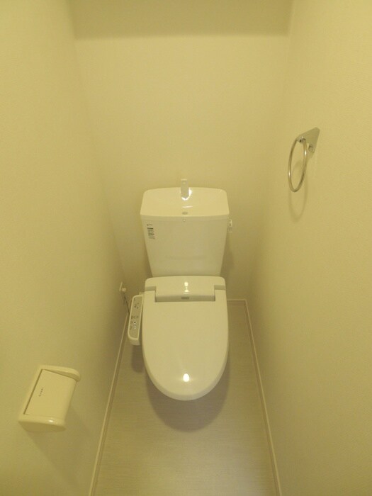 トイレ リブリ・ベルカーサＳＡＤＡＫＩ