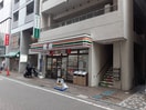 セブン-イレブン 町田鶴川駅前店(コンビニ)まで900m ベルコロレⅢ