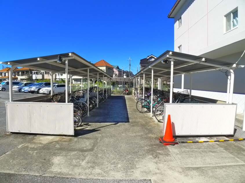 駐輪場 パティオ東菅野２番館