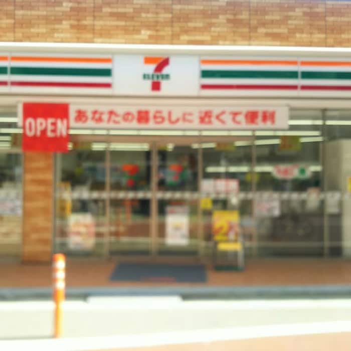 セブンイレブン(コンビニ)まで224m Mコーポ