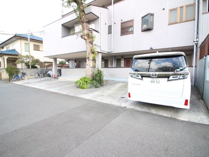 駐車場 柳沢ハイツ