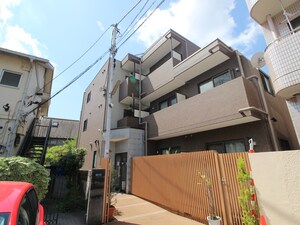 イ－ストブリ－ズ