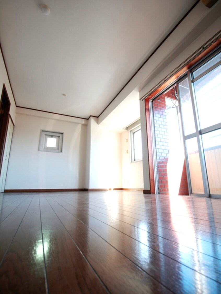 居室 グレイス林間