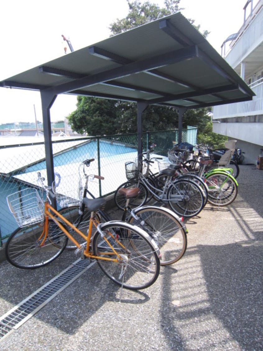 駐輪場 クリオ大泉学園