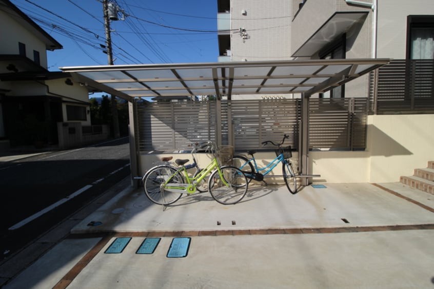 駐輪場 エスペランザ