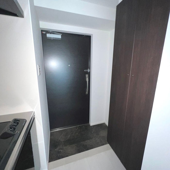 玄関 S-RESIDENCE横濱阪東橋