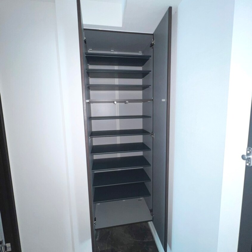 靴箱 S-RESIDENCE横濱阪東橋