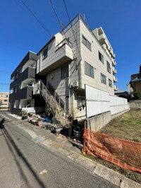 ラ・カ－サ・デラ・ヴァル