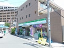 ファミリーマート 西国立駅前店(コンビニ)まで180m バルベーラ