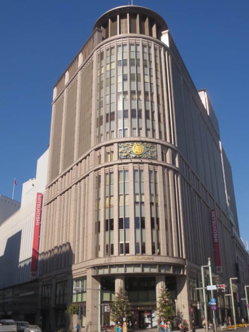 三越日本橋本店(デパート)まで650m プラウドフラット三越前