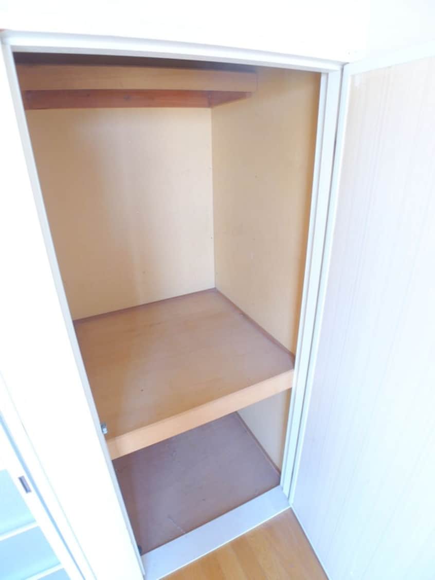 収納 ヒルサイド臼井