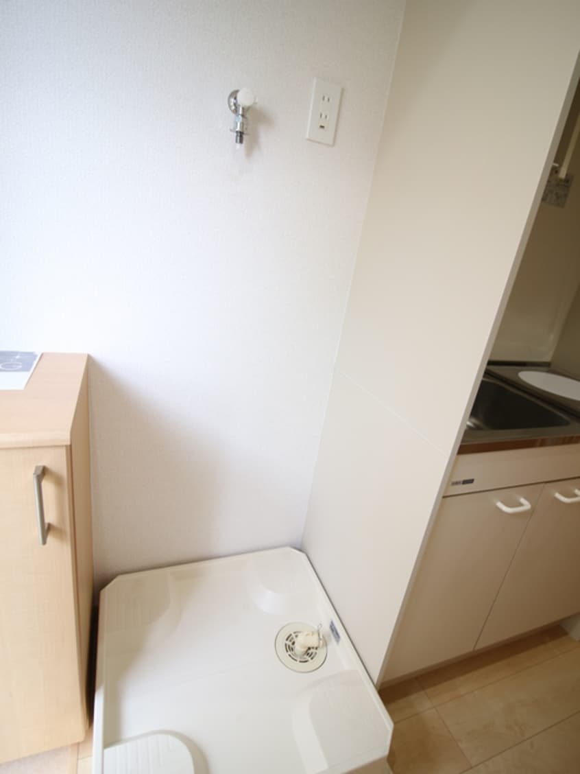 洗濯機置場 ラボーナ白幡東町