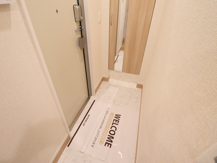 玄関 ゼフィール