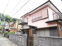 坂本町３丁目貸家