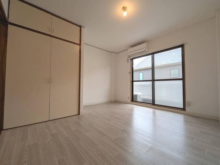 居室 エイシンハイム