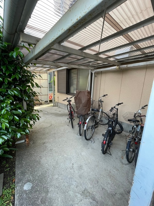 駐輪場 エイシンハイム