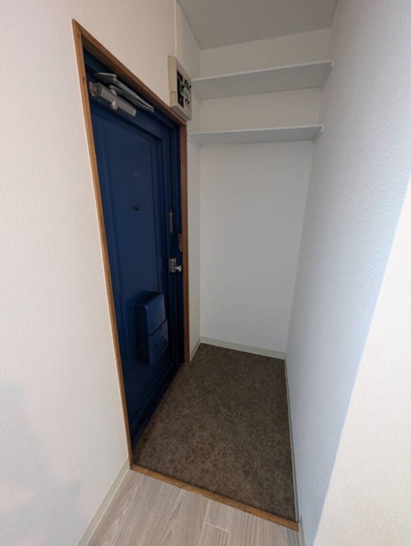 玄関 エイシンハイム