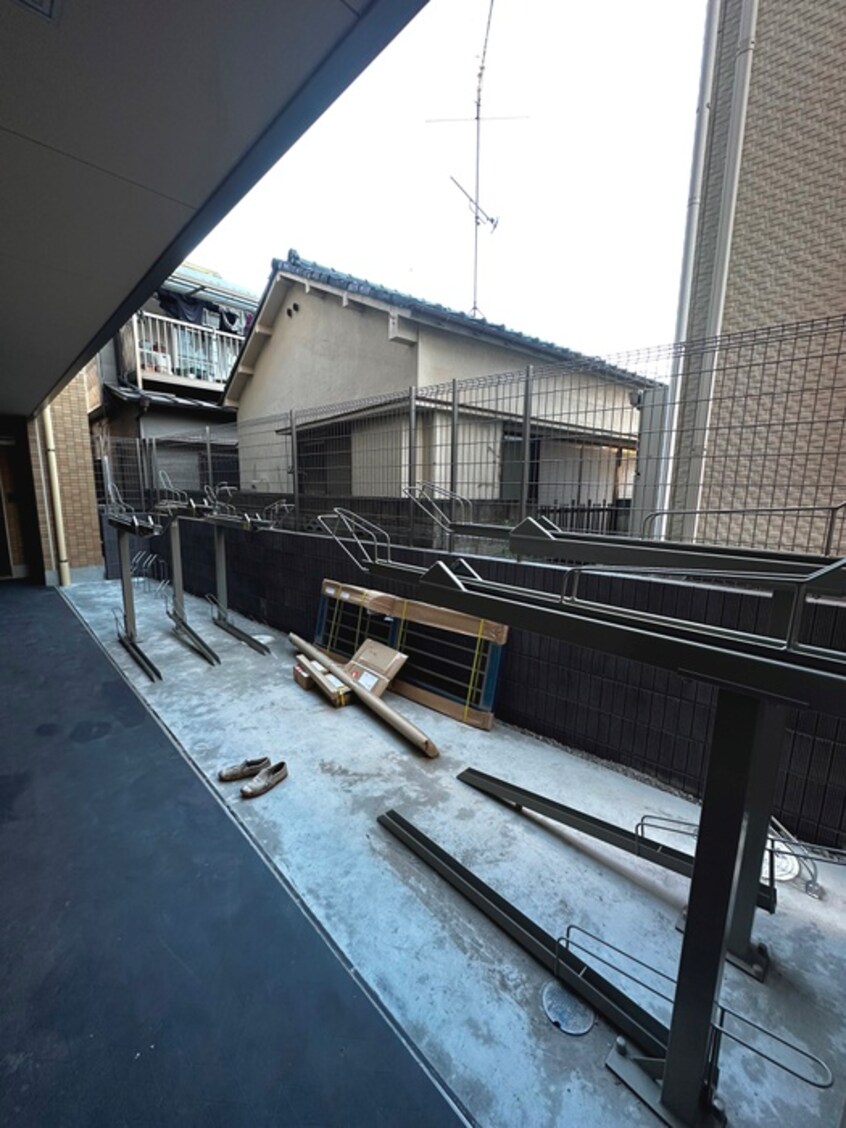 駐輪場 アモール三郷