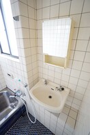 洗面 向台町６丁目貸家