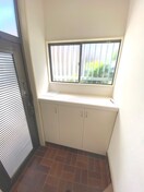 玄関 向台町６丁目貸家