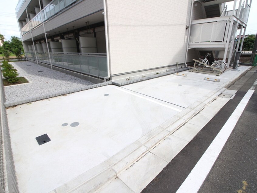 駐車場 ハビテ国立