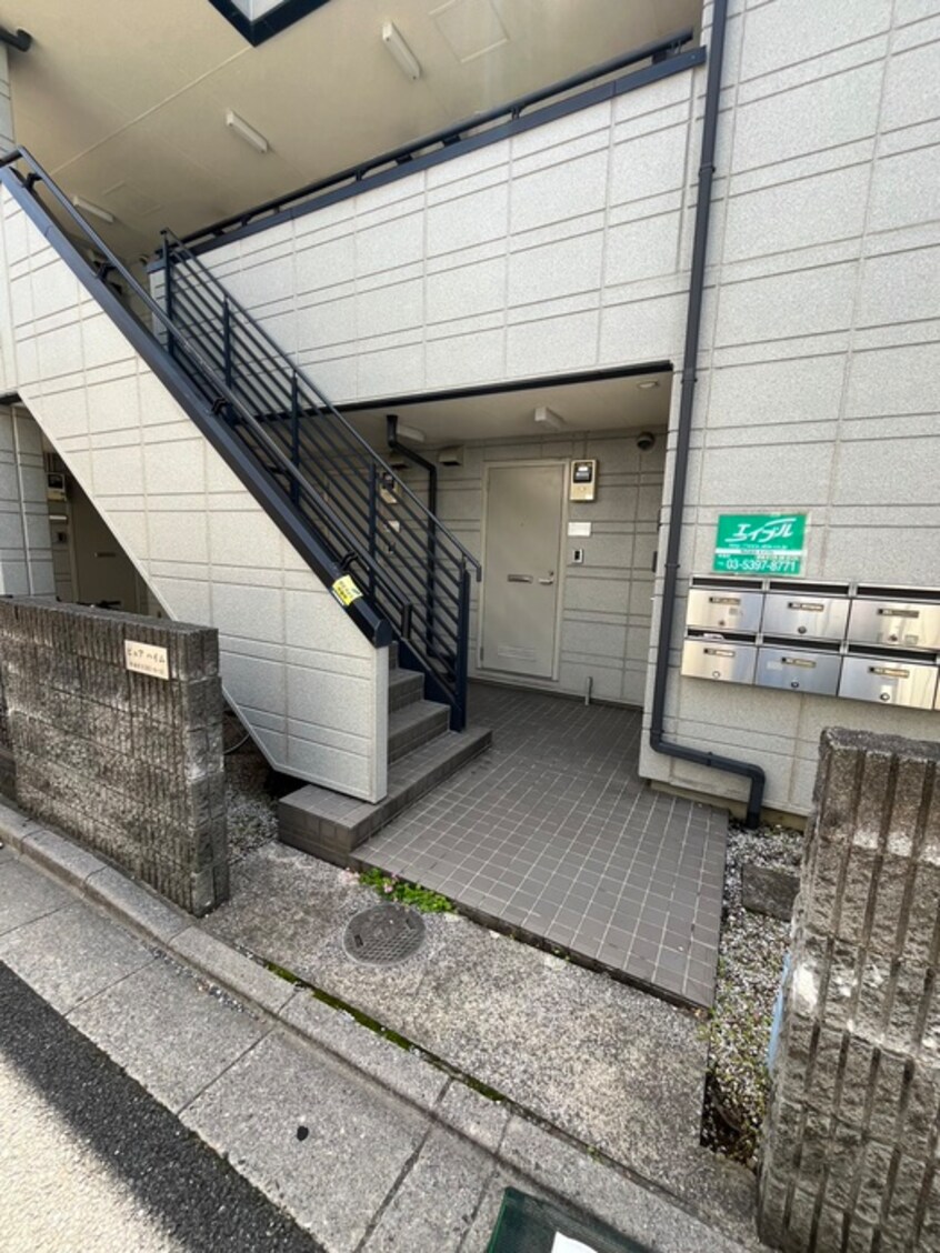 エントランス部分 ピュアハイム