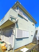 ﾆｭｰﾌｼﾞﾊｲﾂの外観