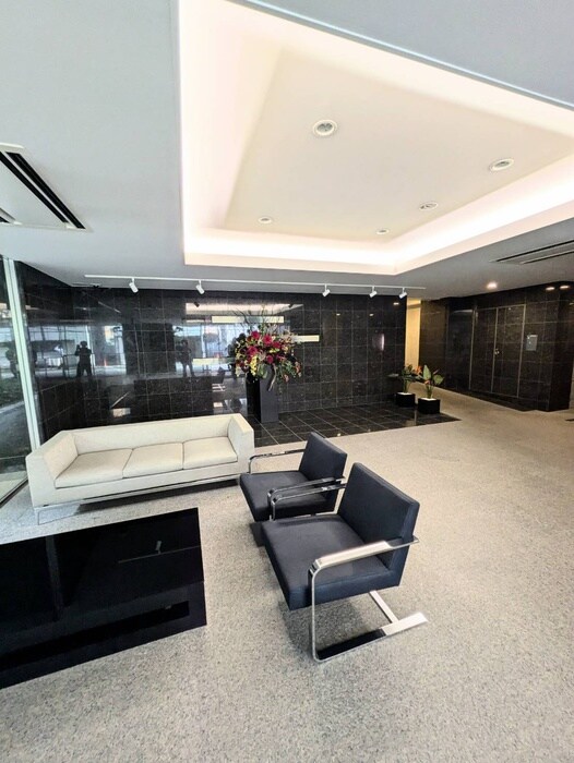 エントランス部分 パークフラッツ市谷台町坂