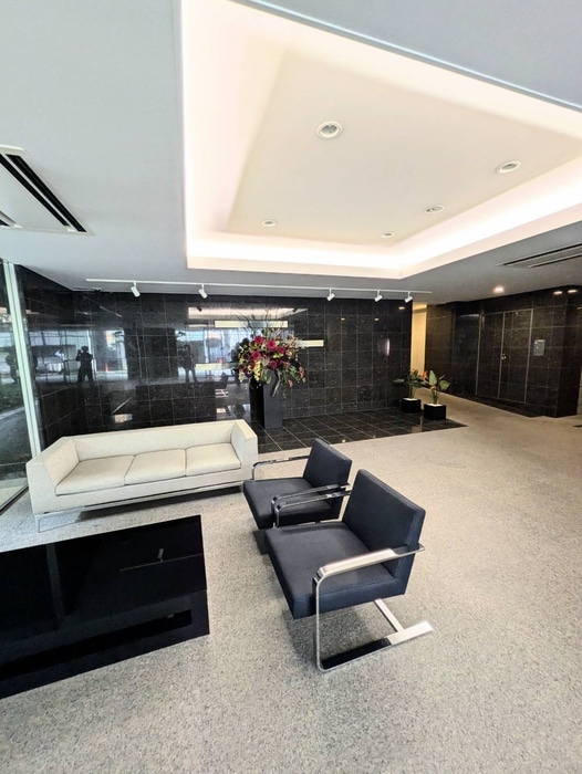 エントランス部分 パークフラッツ市谷台町坂