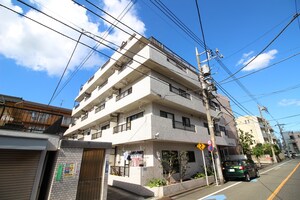 メゾンシャルム