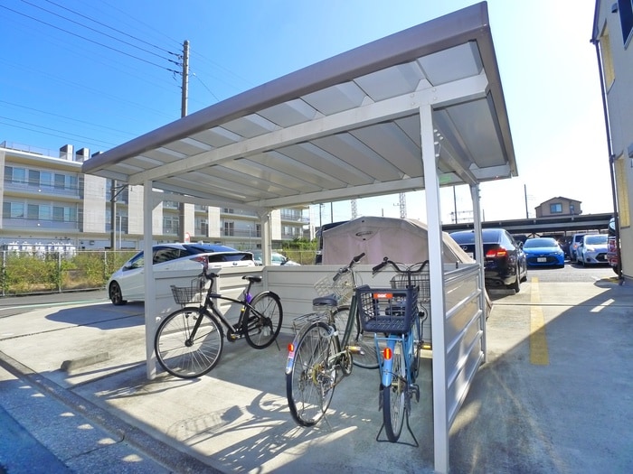 駐輪場 ハイツ新宿