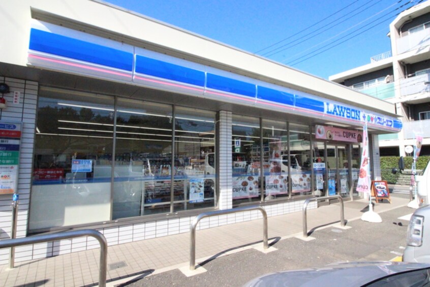 ローソンＬＴＦ武蔵野八幡町店(コンビニ)まで294m ストーンズ武蔵野