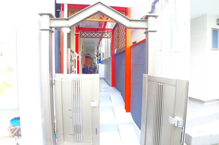 エントランス部分 カ－サ東向島