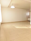 居室 カ－サ東向島