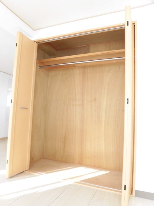 収納 カ－サ東向島