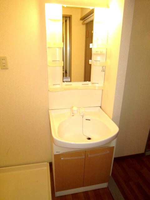 洗面 ミドルロ－ド壱番館