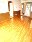 居室 ミドルロ－ド壱番館