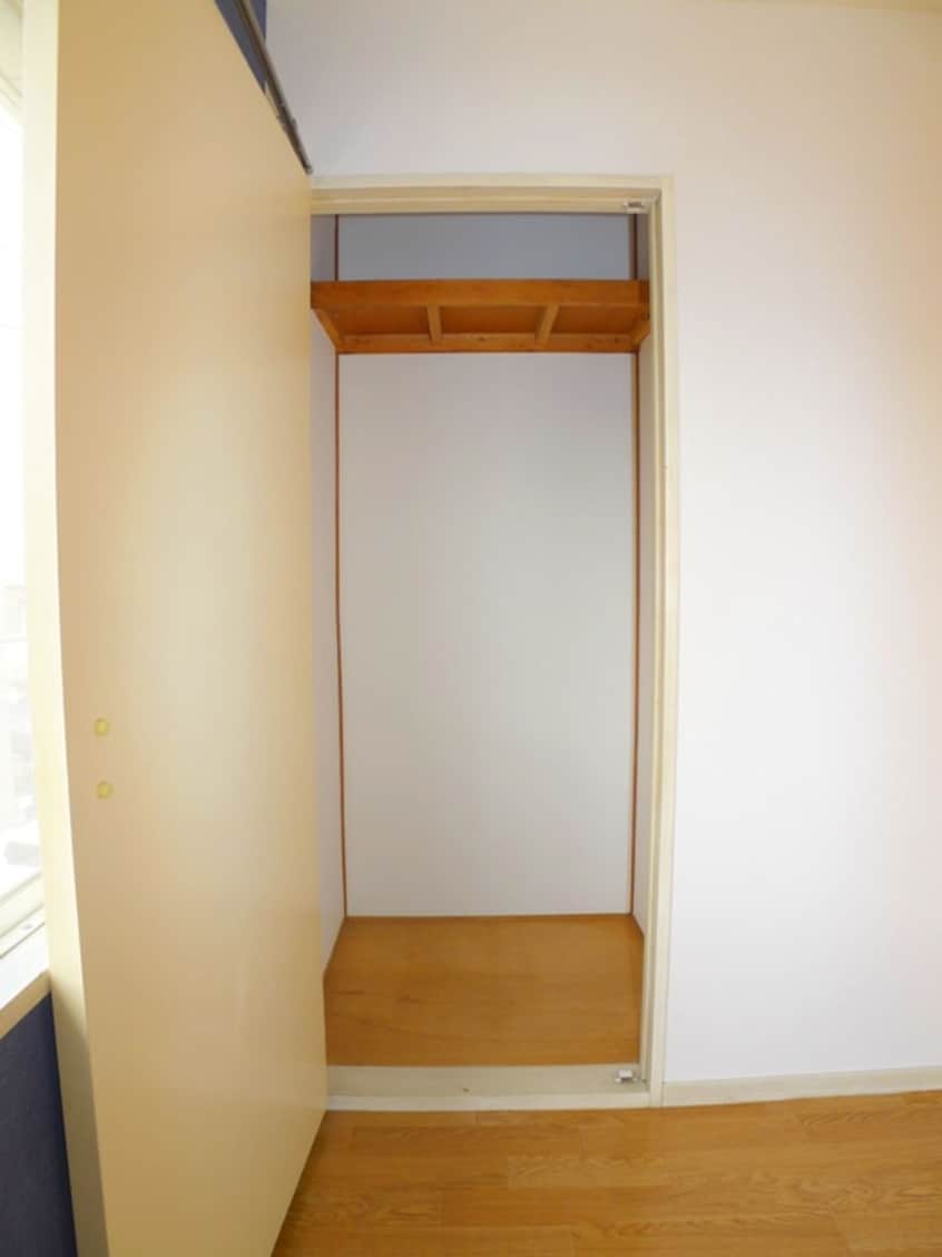 収納 ロビンヒルＡ