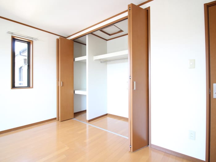 収納 アムール仲町台　