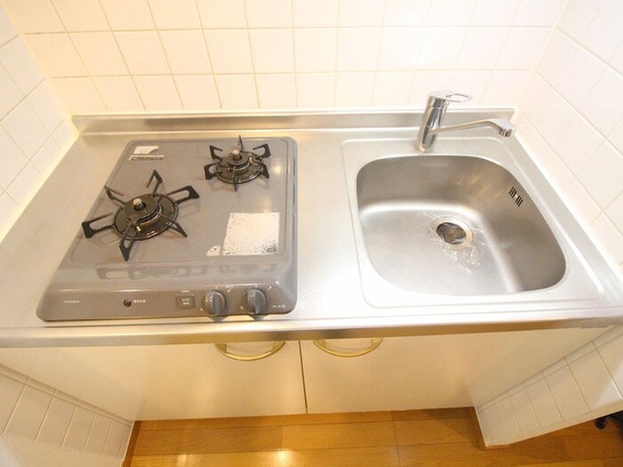 キッチン ラグジュアリーアパートメント砧