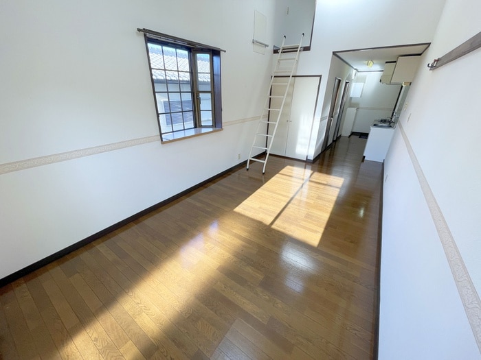 居室 ロイヤル・タカラⅠ