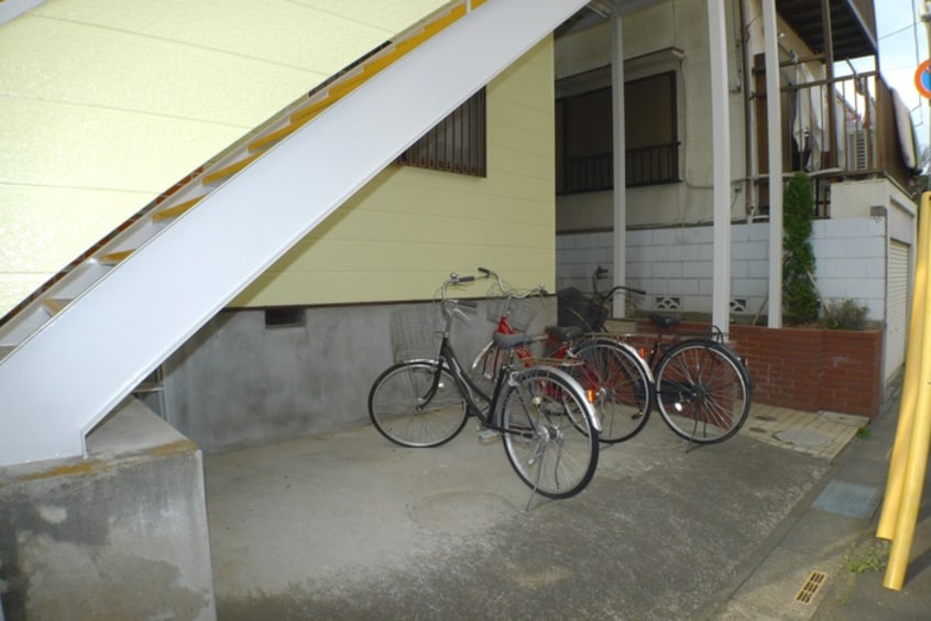 駐輪場 ロイヤル・タカラⅠ