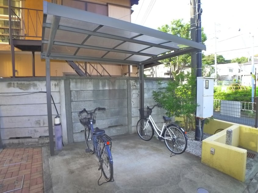 駐輪場 アイエムハイツ東中山