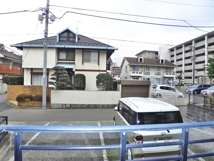 室内からの展望 グリ－ンハイツ