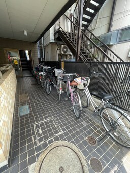 駐輪場