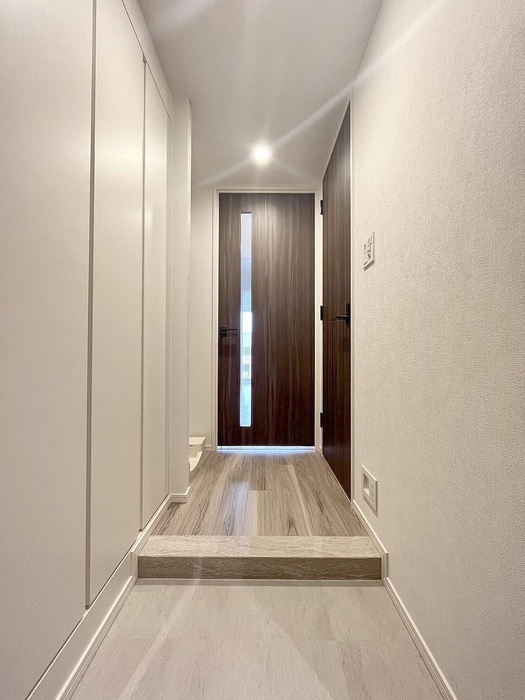 廊下 パークアクシス上野EAST