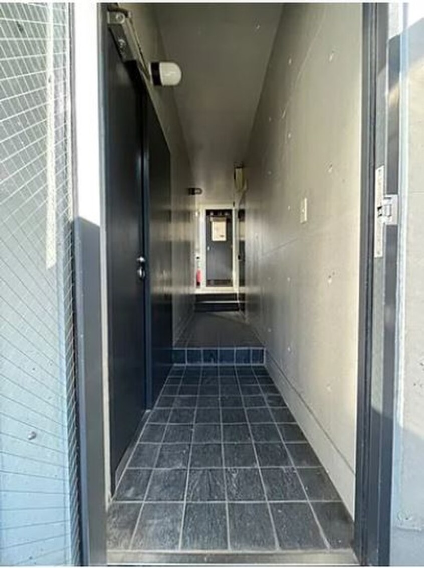 エントランス部分 クリスタルＭＵ広尾