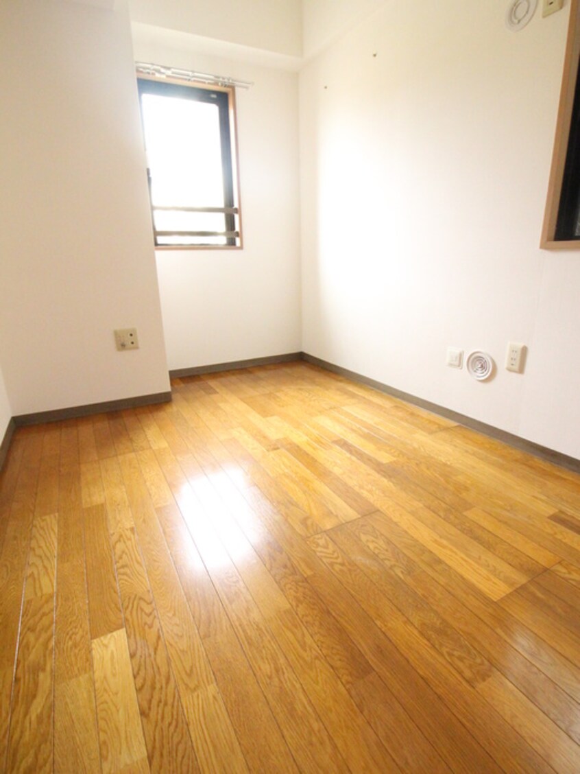 居室 コ－ポレ－ト鷺沼